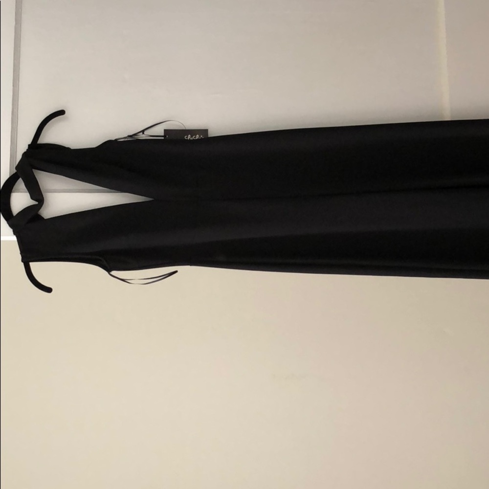 Lulus black jumpsuit.Size small. never worn